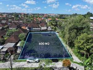 600 sqm Hook Land for Lease in Nyambu, KediriTabanan Bali lokasi di Tabanan Kab., tersedia melalui melalui situs Olx