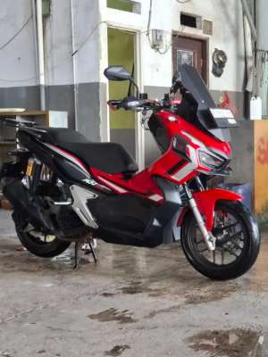Jual bekas ADV 150 ABS 2019Pembelian 2020,lokasi di Tangerang Selatan Kota