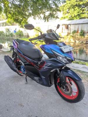 Jual bekas Aerox 2024 Biru Cybercity Km20Rban,lokasi di Semarang Kota