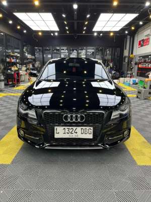 Jual bekas Audi A4 2011 Bensin,lokasi di Surabaya Kota