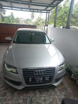 Jual bekas Audi a4 2012 mobil eropa,lokasi di Tangerang Kab.