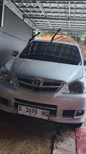 Jual bekas Avanza g 2010 matic,lokasi di Cianjur Kab.