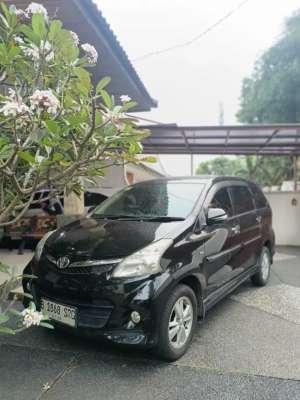 Jual bekas Avanza Veloz matic 2012,lokasi di Jakarta Timur