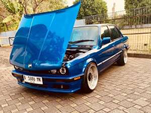 Jual bekas Bmw e30 mas boyyyyy,lokasi di Jakarta Selatan