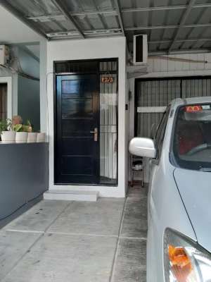 BU Dijual cepat lokasi di Tangerang Kota, tersedia melalui melalui situs Olx