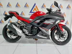 Jual bekas CASHKREDIT NINJA 250 ABS FI 2017 LOW KM CC 0KREDIVOSPAYLATER,lokasi di Jakarta Timur