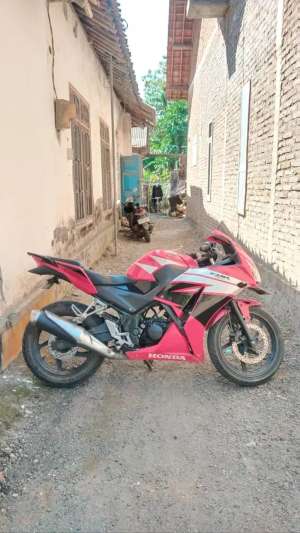 Jual bekas Cbr 150 old K45A,lokasi di Banyuwangi  Kab.