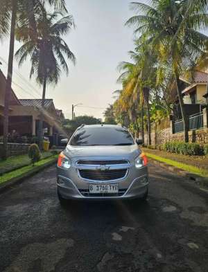 Jual bekas Chevrolet Spin 2014 Bensin,lokasi di Bogor Kota