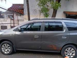 Jual bekas Chevrolet spin LTZ3 bensin,lokasi di Jakarta Utara