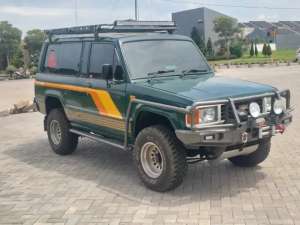 Jual bekas Chevrolet Trooper Diesel 85,lokasi di Tangerang Kab.