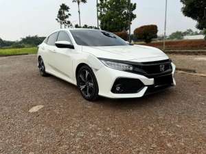 Jual bekas Civic Turbo 2017,lokasi di Bekasi Kota