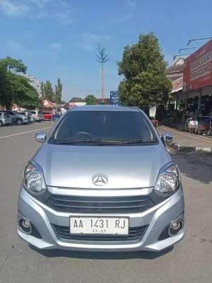 Jual bekas Daihatsu Ayla 1.0 DMT,lokasi di Sleman Kab.