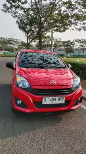 Jual bekas Daihatsu Ayla 1.0XMT,lokasi di Bekasi Kab.