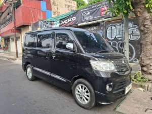 Jual bekas Daihatsu Luxio 2015 Bensin,lokasi di Surabaya Kota