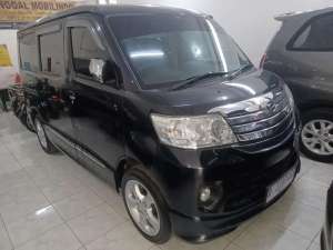 Jual bekas Daihatsu Luxio 2017 Bensin,lokasi di Bandung Kota