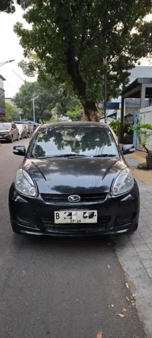 Jual bekas Daihatsu Sirion 2011 RS 1.3 AT Hitam,lokasi di Jakarta Utara