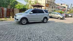 Jual bekas Daihatsu Terios 2011 Bensin,lokasi di Jakarta Barat