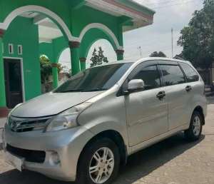 Jual bekas Daihatsu Xenia 2013 Bensin,lokasi di Kab. Pangandaran