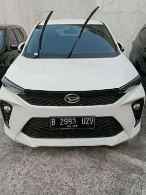 Jual bekas Daihatsu Xenia 2022 Bensin,lokasi di Depok Kota