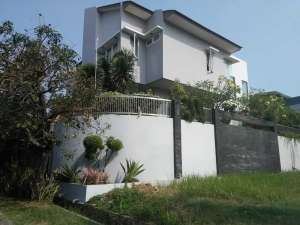 Di Jual Cepat Rumah Mewah Duta Garden Siap Huni lokasi di Tangerang Kota, tersedia melalui melalui situs Olx