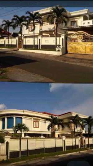 Di Jual Rumah Mewah 2LT Siap Huni Di Jl. Pulau Morotai Bandar Lampung lokasi di Bandar Lampung Kota, tersedia melalui melalui situs Olx