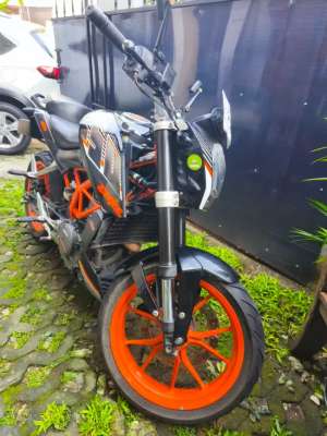 Jual bekas Dijual BU KTM Duke 250 ABS 2017,lokasi di Jakarta Selatan