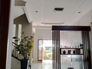 DIJUAL Cepat Rumah di Taman Aries Meruya Jakbar lokasi di Jakarta Barat, tersedia melalui melalui situs Olx