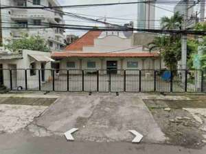 DIJUAL DAN DISEWAKAN RUMAH KOMERSIAL AREA JALAN SUMATERA SURABAYA PUSAT lokasi di Surabaya Kota, tersedia melalui melalui situs Olx