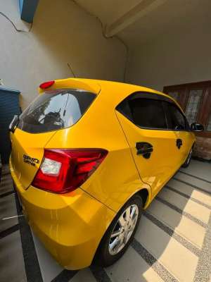 Jual bekas DIJUAL HONDA BRIO E CVT 2022,lokasi di Malang Kota