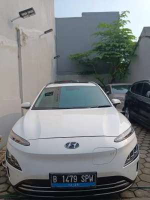 Jual bekas Dijual Hyundai Kona EV Electrik 2021,lokasi di Tangerang Selatan Kota