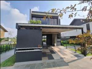 Dijual Rumah 2 Lantai 5 KT 4 KM Kota Mandiri Dekat Gading Serpong lokasi di Tangerang Kab., tersedia melalui melalui situs Olx