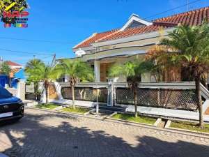 Dijual Rumah 2 Lantai Siap Huni di Perum. Kedungringin Indah, Muncar lokasi di Banyuwangi  Kab., tersedia melalui melalui situs Olx