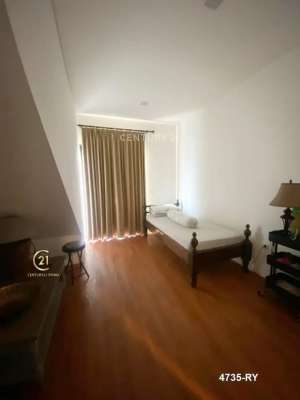 Dijual Rumah Bagus Strategis Harga Menarik Di Bintaro Jaya lokasi di Tangerang Selatan Kota, tersedia melalui melalui situs Olx