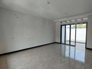 Dijual Rumah Baru 2 Lantai Lokasi Strategis Di Mampang Depok lokasi di Depok Kota, tersedia melalui melalui situs Olx