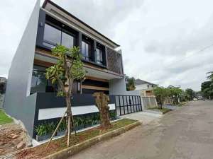 Dijual rumah baru tropical modern di Mertilang Sektor 9 Bintaro lokasi di Tangerang Selatan Kota, tersedia melalui melalui situs Olx