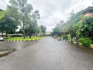 Dijual Rumah Cluster 2 Lantai,, Luas 180M2, Kamar 41, Semi Furnished, SHM, bisa KPR, Akses Langsung Tol Tambun, Grand Wisata Bekasi lokasi di Bekasi Kab., tersedia melalui melalui situs Olx