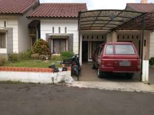 Dijual rumah di cluster permata pondok aren lokasi di Tangerang Kota, tersedia melalui melalui situs Olx