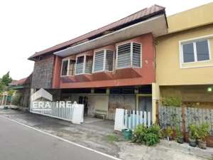 DIJUAL RUMAH DI DANUKUSUMAN SERENGAN SURAKARTA lokasi di Surakarta Kota, tersedia melalui melalui situs Olx