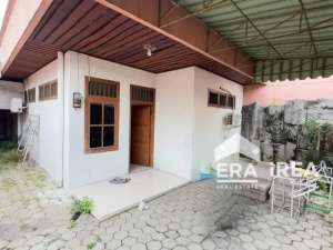 DIJUAL RUMAH DI KEMLAYAN SERENGAN SURAKARTA lokasi di Surakarta Kota, tersedia melalui melalui situs Olx