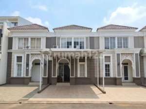 Dijual Rumah di Menaggio Village Gading Serpong lokasi di Tangerang Kota, tersedia melalui melalui situs Olx