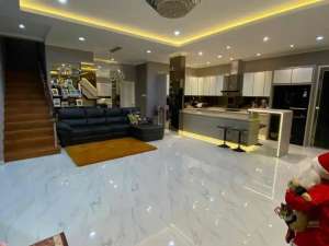 Dijual Rumah Full renovasi Cluster Menaggio Village gading serpong lokasi di Tangerang Kota, tersedia melalui melalui situs Olx