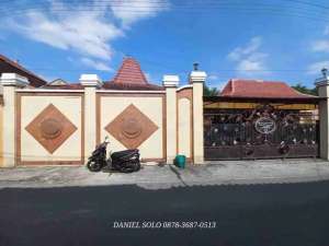 Dijual Rumah Laweyan Solo lokasi di Surakarta Kota, tersedia melalui melalui situs Olx