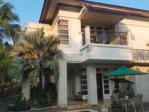 Dijual Rumah Mewah Super Luas Ada Swimming Pool Lokasi Strategis Dekat Lotte Mart Bintaro di Sektor 8 Bintaro Tangsel Js-16434 lokasi di Tangerang Selatan Kota, tersedia melalui melalui situs Olx