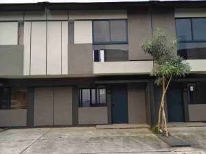 Dijual Rumah Park Serpong lokasi di Tangerang Kab., tersedia melalui melalui situs Olx