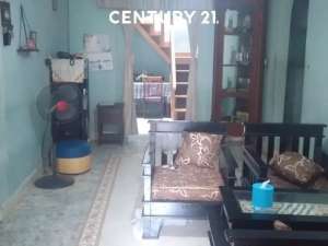 Dijual Rumah Strategis Harga Menarik Di Pondok Aren lokasi di Jakarta Selatan, tersedia melalui melalui situs Olx