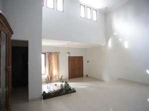 DISEWAKANDIJUAL RUMAH Area CILANDAK lokasi di Jakarta Selatan, tersedia melalui melalui situs Olx