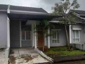 DISEWAKAN RUMAH CANTIK DAERAH GRAND KAWANUA, HARGA SANGAT MURAH lokasi di Manado Kota, tersedia melalui melalui situs Olx