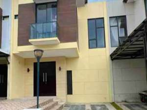 DISEWAKAN RUMAH CANTIK DAERAH HOLLAND VILLAGE, HARGA SANGAT MURAH lokasi di Manado Kota, tersedia melalui melalui situs Olx