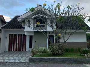 Disewakan rumah furnished murah Ngaglik Sleman area Kaliurang km9 lokasi di Sleman Kab., tersedia melalui melalui situs Olx