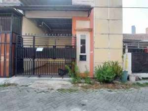 Disewakan Rumah Poris Indah Cipondoh kota Tangerang lokasi di Tangerang Kota, tersedia melalui melalui situs Olx